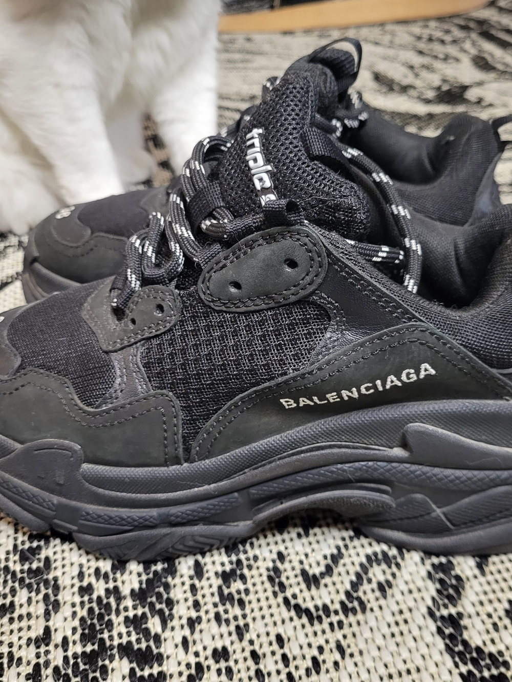 Balenciaga Black Triple S Sneakers IT 36 | US Women's 6 - Picture 3 of 8